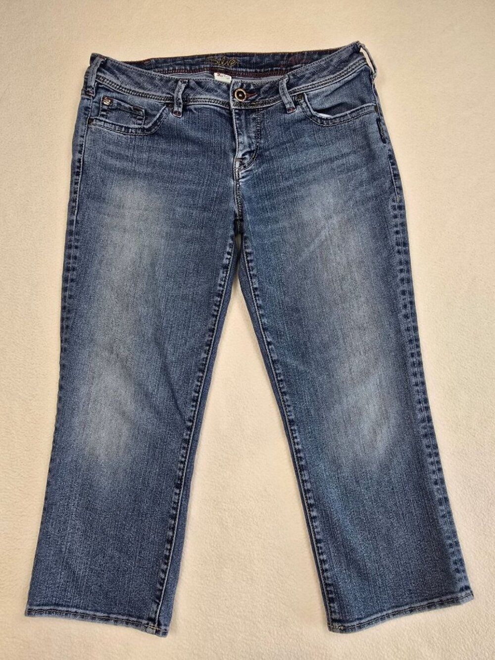 Silver Jeans Womens Aiko Capri Jeans Size 31 Medium Wash Cotton Blend Denim